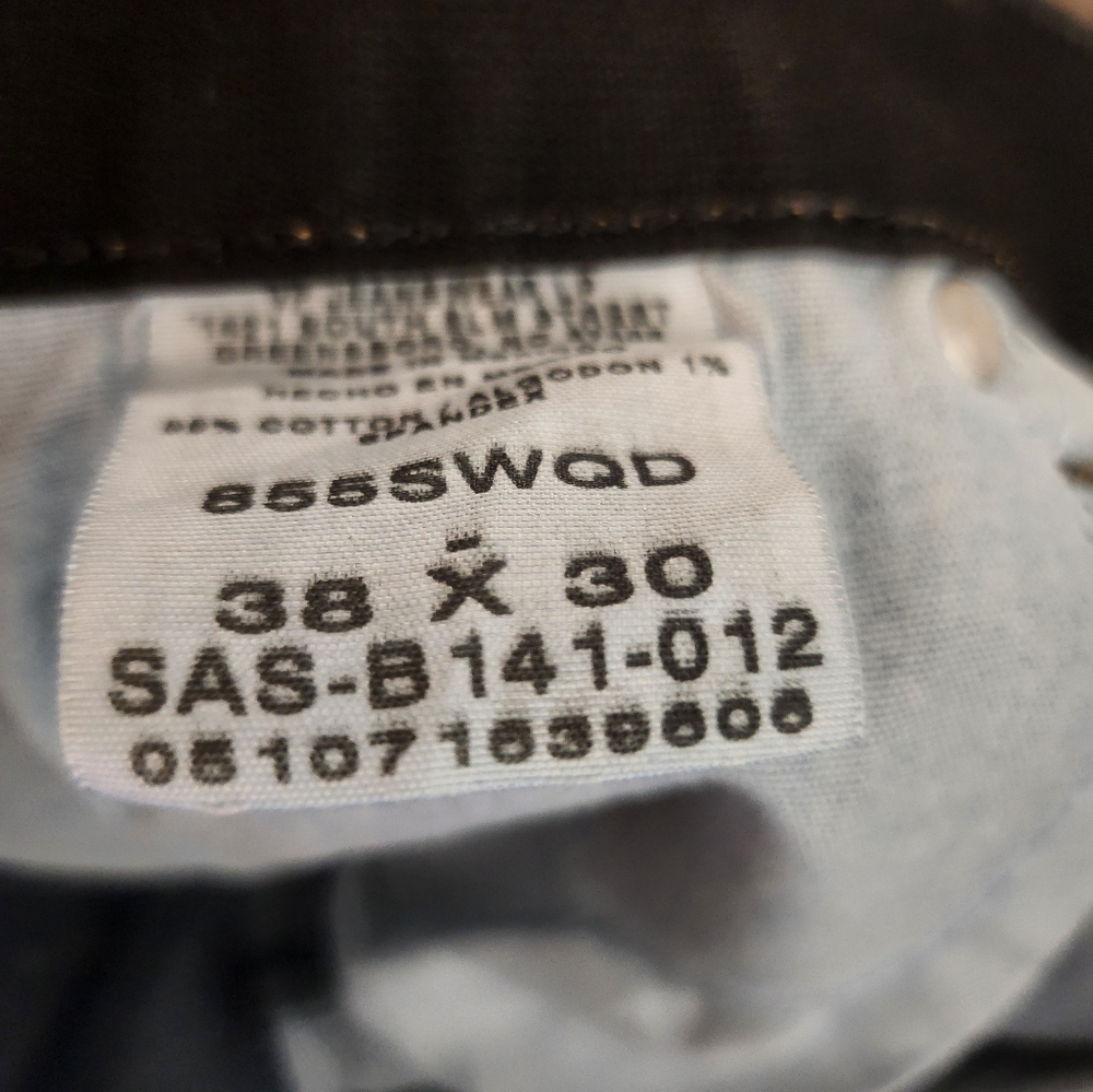 WTANGLER Classic Blue Denim Jeans - Picture 4 of 4